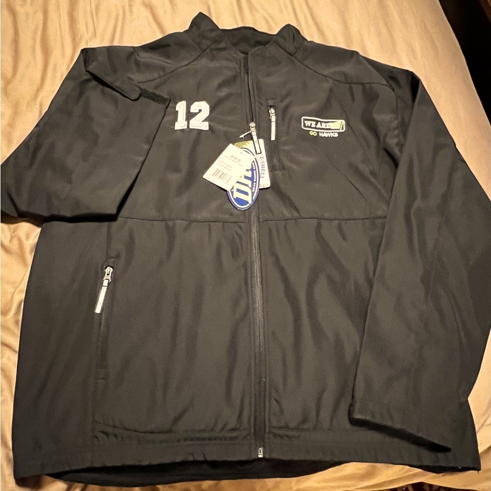 **NWT** SEAHAWKS WE ARE 12 Rain jacket